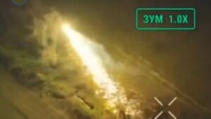 "Ukraińcy wzniecają ogień za pomocą dronów: Walka ze smokami Rosjan wciąż trwa"