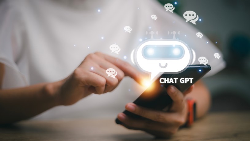 Czego o nas dowiaduje się sztuczna inteligencja? Nieoczekiwane pytania skierowane do chatbotów