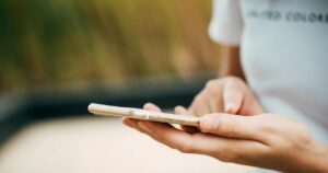 Jak odpowiednio przygotować iPhone'a do aktualizacji systemu iOS 18?