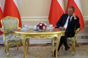 Tusk musi czekać na decyzję prezydenta. Oto najnowsze wyjaśnienia przedstawiciela Nawrockiego