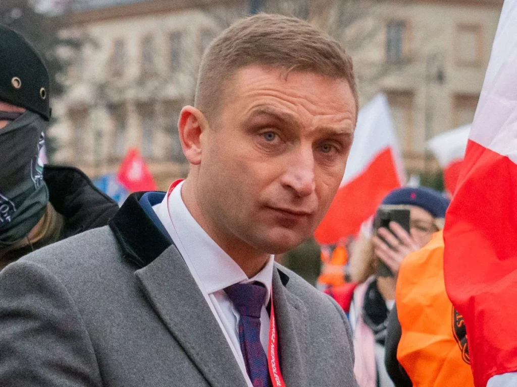 Prokuratura reaguje na słowa Bąkiewicza o „wyrywaniu chwastów”