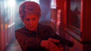 Stranger Things 5: Twórcy zdradzają, w jaką postać wcieli się Linda Hamilton. Zapowiada się mocny charakter