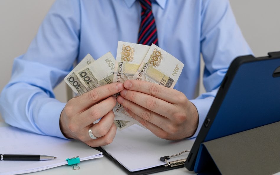 Oto kilka propozycji unikalnych tytułów, zachowujących sens oryginału: 1. Najlepsze źródła zysków w czwartym kwartale 2. Jakie strategie przyniosą zysk w IV kwartale? 3. IV kwartał: gdzie znaleźć najbardziej opłacalne inwestycje 4. W jakich sektorach szukać okazji do zysku pod koniec roku? 5. Czwarty kwartał – szanse na zysk i miejsca warte uwagi