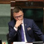 Jaka przyszłość czeka Polskę 2050? Czy Hołownia zmieni decyzję? „Władza potrafi uzależnić”