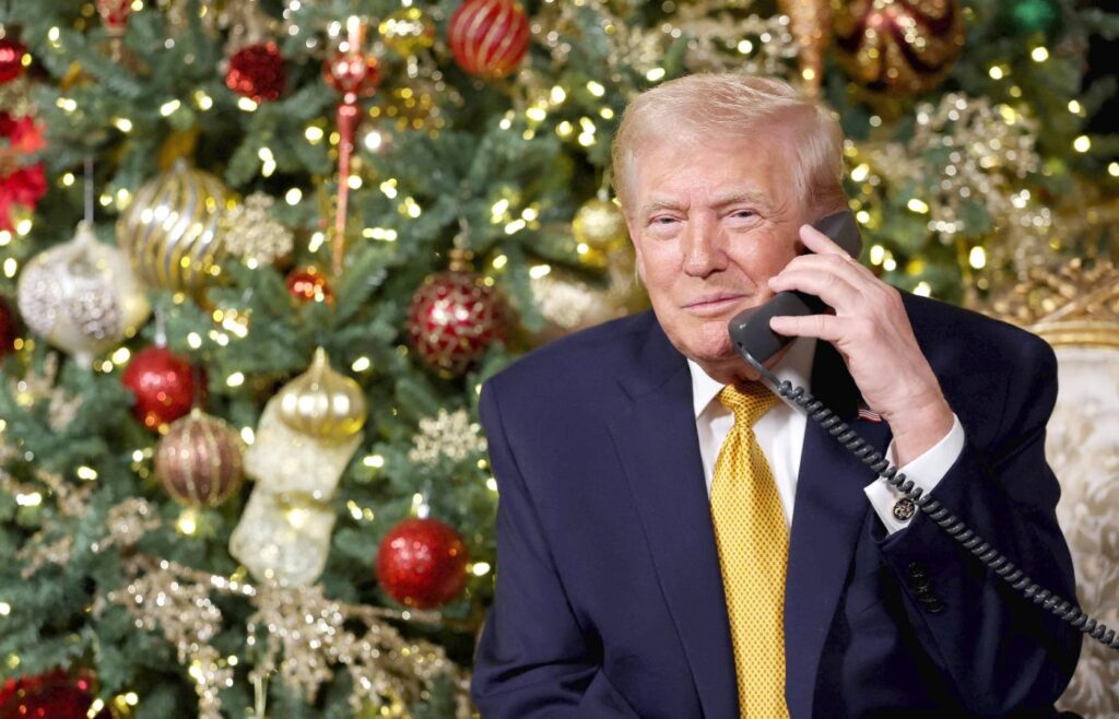 Oto kilka propozycji unikalnych tytułów, oddających sens podanego oryginału: 1. 1401. dzień konfliktu: Czy świat czeka nowa gra wielkich potęg? Niebezpieczne słowa Trumpa 2. Wojna trwa 1401 dni. Czy dojdzie do nowego układu mocarstw? Kontrowersyjne wypowiedzi Trumpa 3. 1401 dni walki. Czy światem znów podzielą się mocarstwa? Groźne deklaracje Trumpa 4. Po 1401 dniach wojny: nadciąga era nowych układów sił? Trump znów szokuje 5. 1401 dzień wojny: Czy wielkie potęgi napiszą nowy scenariusz? Niepokojące głosy Trumpa