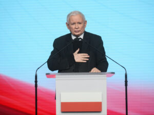 Kaczyński krytycznie o Niemczech. Sikorski: Tu przydałyby się egzorcyzmy