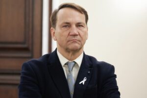 Radosław Sikorski ostrzega w sprawie USA. "To nie jest optymistyczny sygnał"